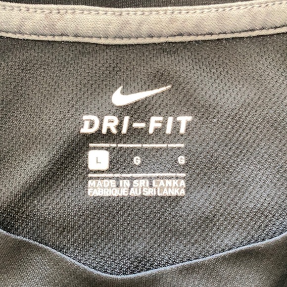 Nike Dri-Fit Shirt - Picture 3 of 3